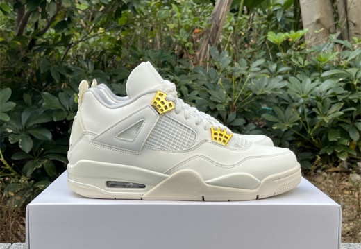 Air Jordan 4 WMNS Sail  AQ9129-170  36-48.5